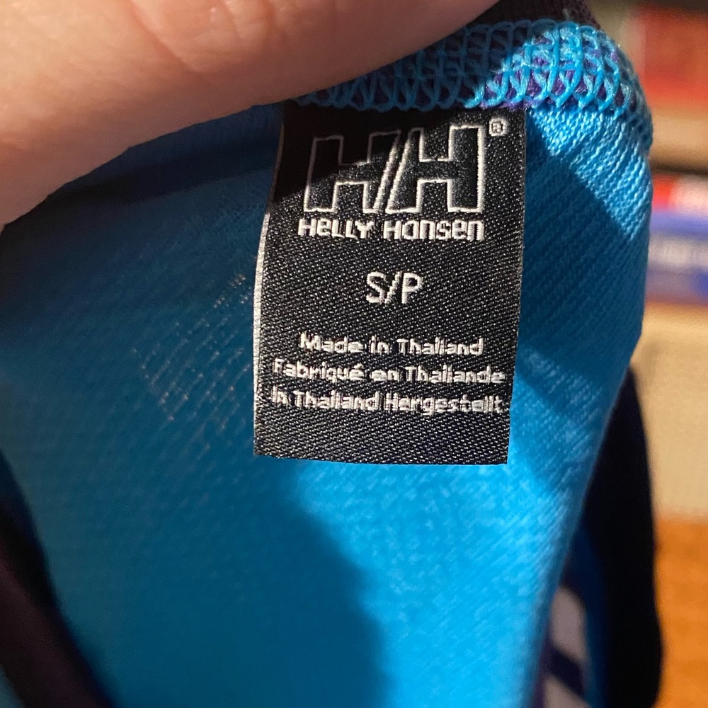 Helly Hansen ski base layer, small, like new - Picture 2 of 5